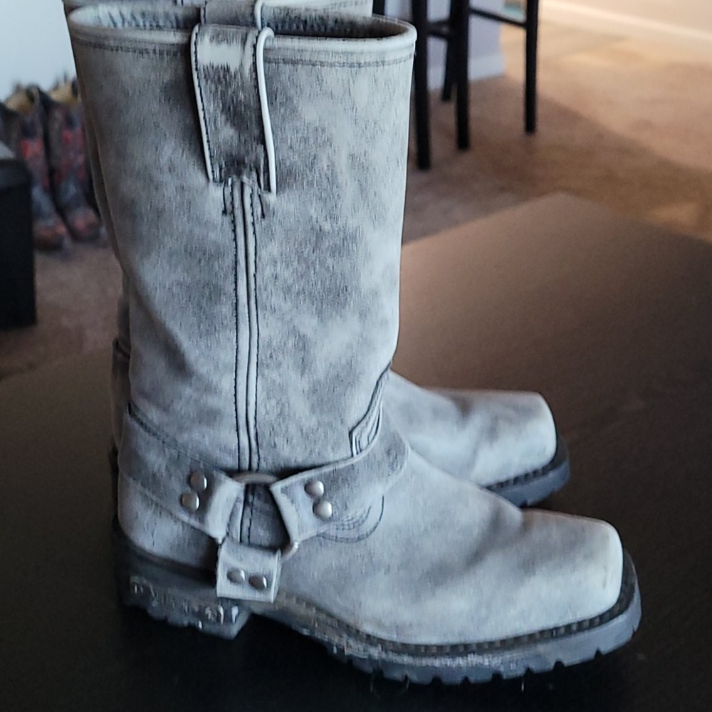 Xcelement Boots Grey 8.5